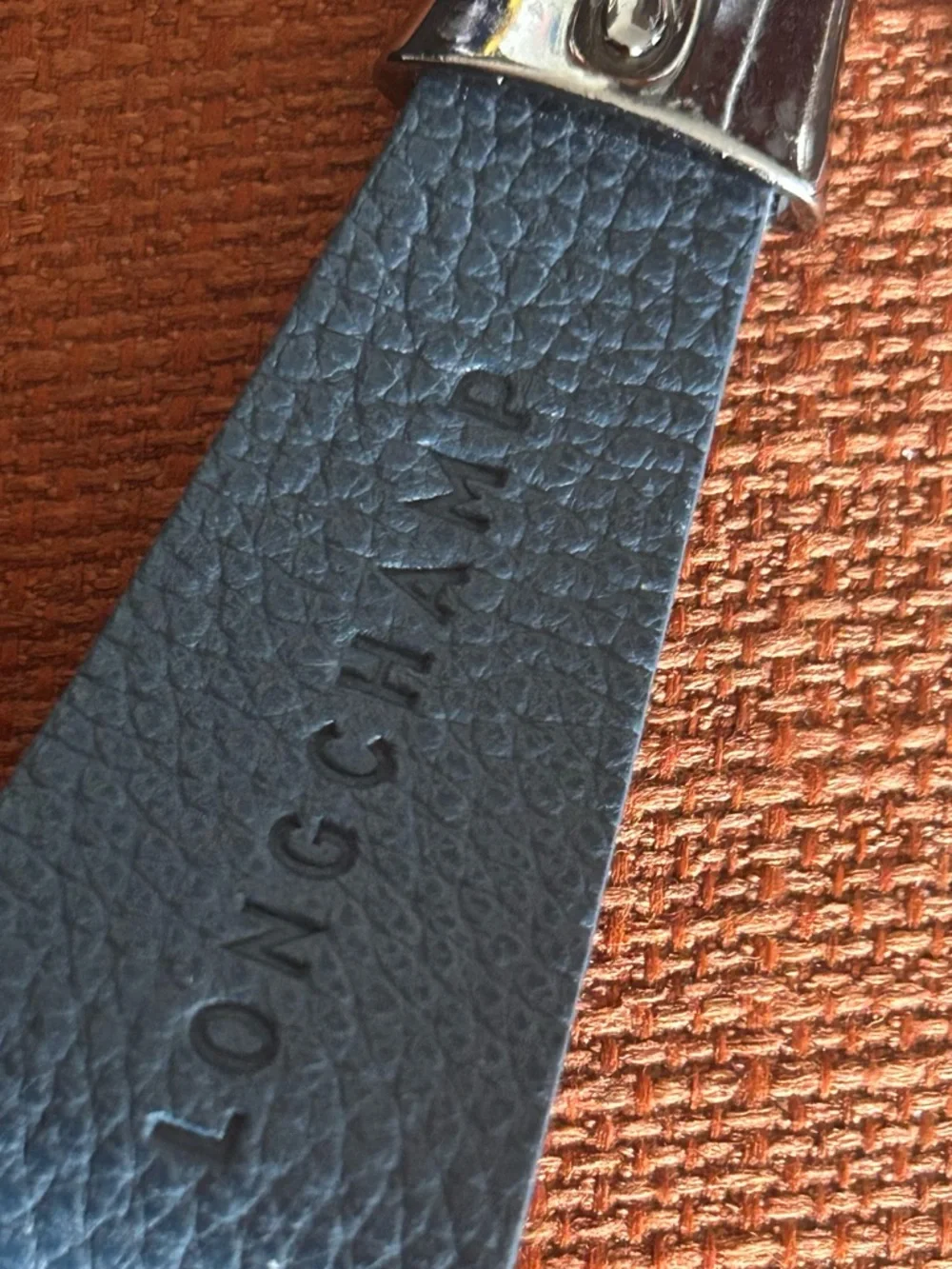Longchamp Pebbled Leather Keyring with Silver Hardware and DUST BAG. NWOT
